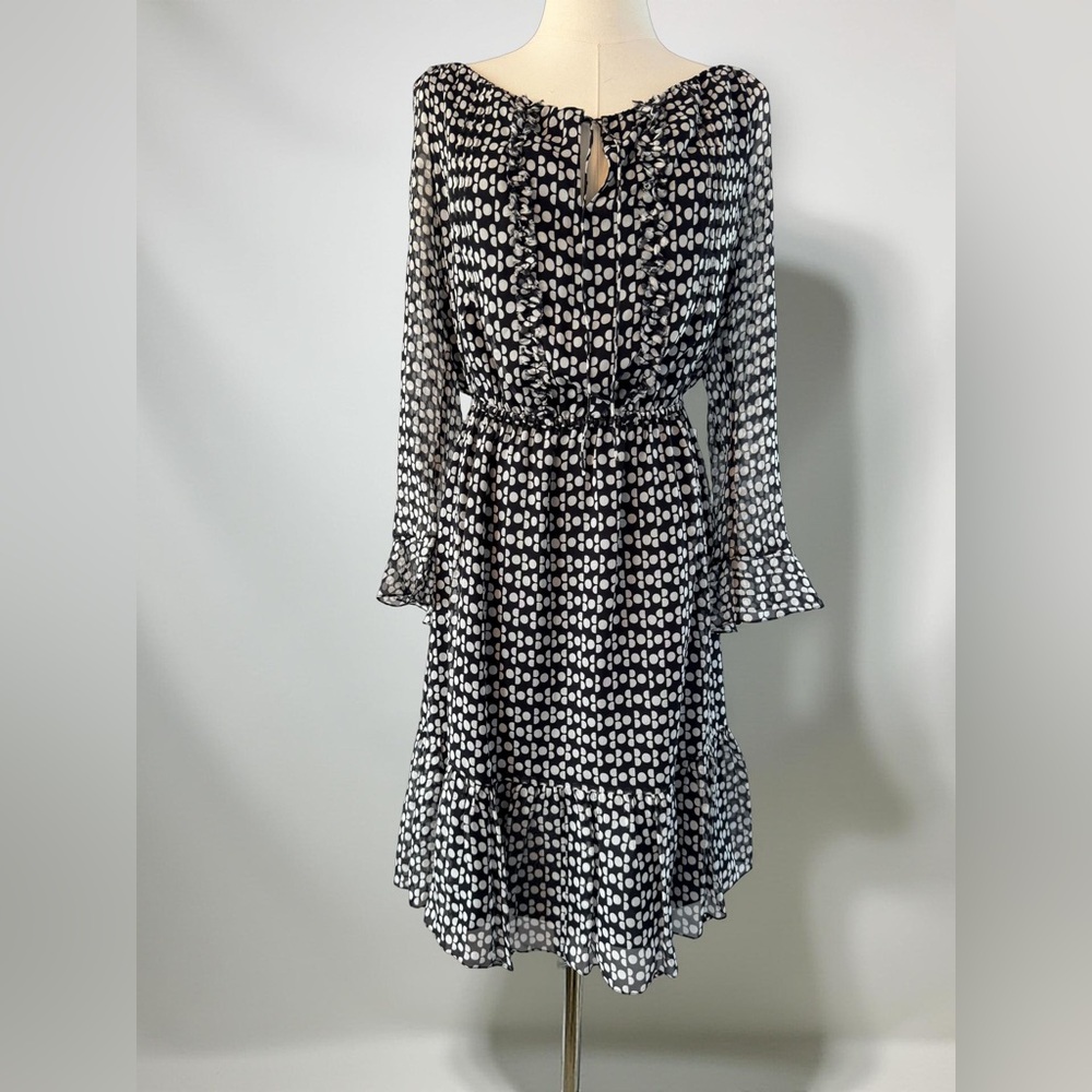 Diane Von Furstenberg Simonia Silk Black and White Ruffled Tiered Dress Size 6
